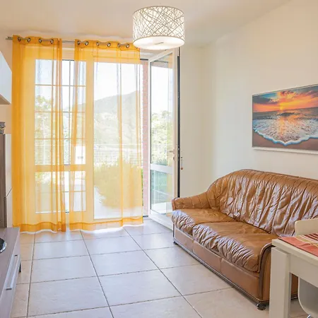 Apartament 065 - Letizia, Elegante 2 Piscina E Natura, 10 Minuti Da Mare E Spiaggie