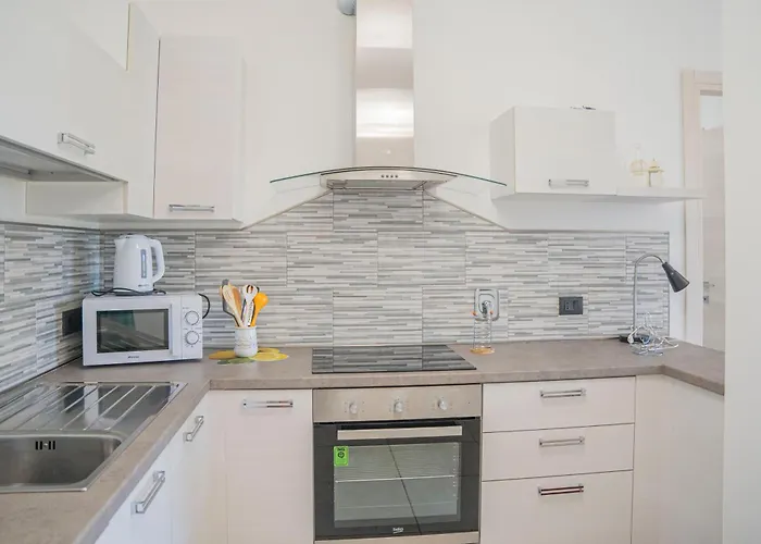 Apartamento 065 - Letizia, Elegante 2 Piscina E Natura, 10 Minuti Da Mare E Spiaggie *